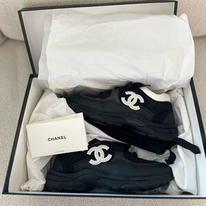 Chanel Rev sneakers